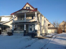 4027 E 52nd St, Unit Dn in Newburgh Heights, OH - Building Photo