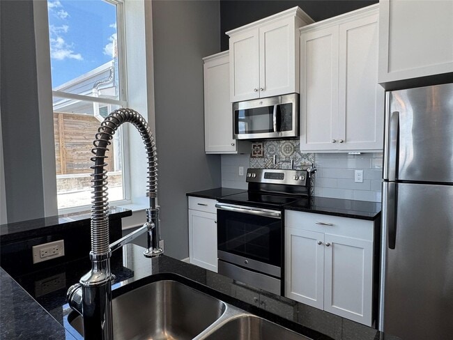 2901 Lee St in Greenville, TX - Foto de edificio - Building Photo