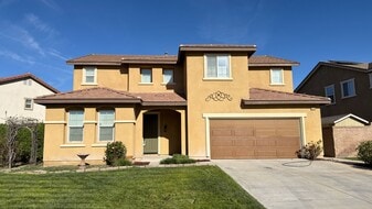 14748 Ella Dr in Corona, CA - Building Photo