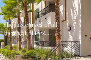 Sophia Hollywood in Los Angeles, CA - Building Photo