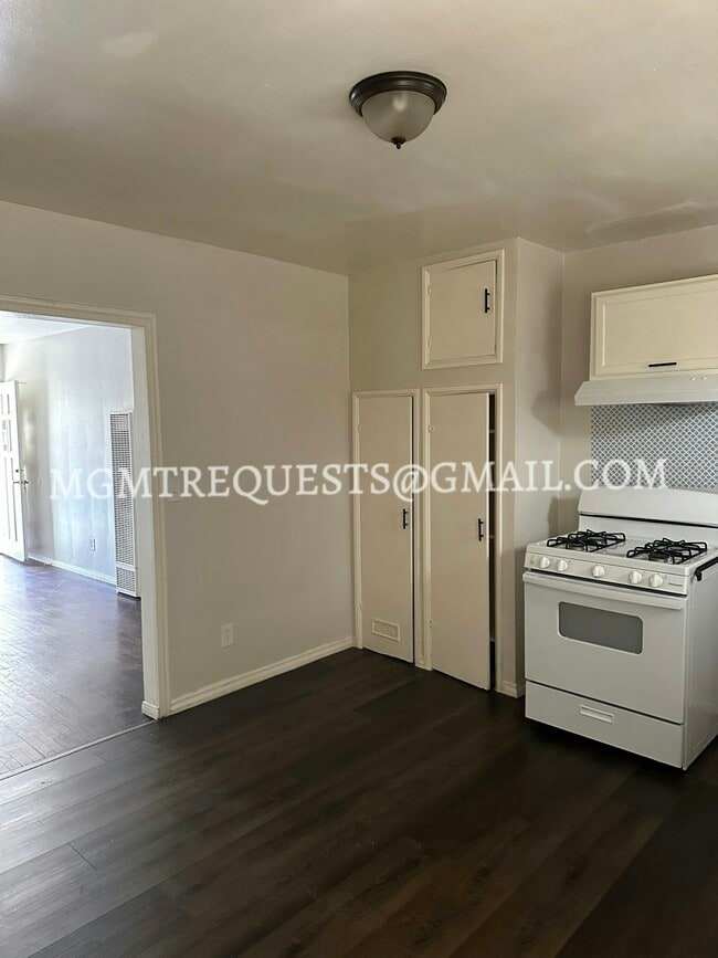 property at 2352 Mission Inn Avenue