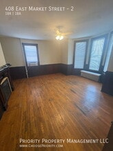 408 E Market St in Harrisonburg, VA - Building Photo - Building Photo