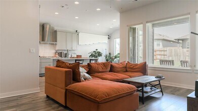 12508 Purple Prairie Ln in Buda, TX - Building Photo - Building Photo