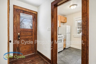 507 Eastern Ave NE in Grand Rapids, MI - Building Photo - Building Photo