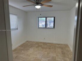 6510 Grant Ct in Hollywood, FL - Building Photo