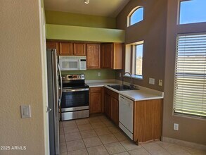 2099 S Peppertree Dr in Gilbert, AZ - Building Photo - Building Photo