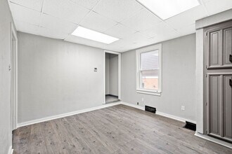 36 W Meyers St in Pittsburgh, PA - Building Photo - Building Photo