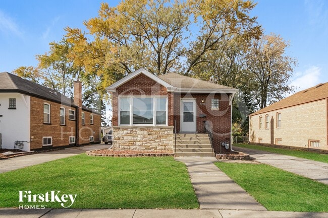 property at 8912 S Sacramento Ave