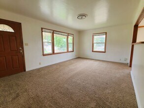 1349 Fairview Ln in Mentone, CA - Building Photo - Building Photo