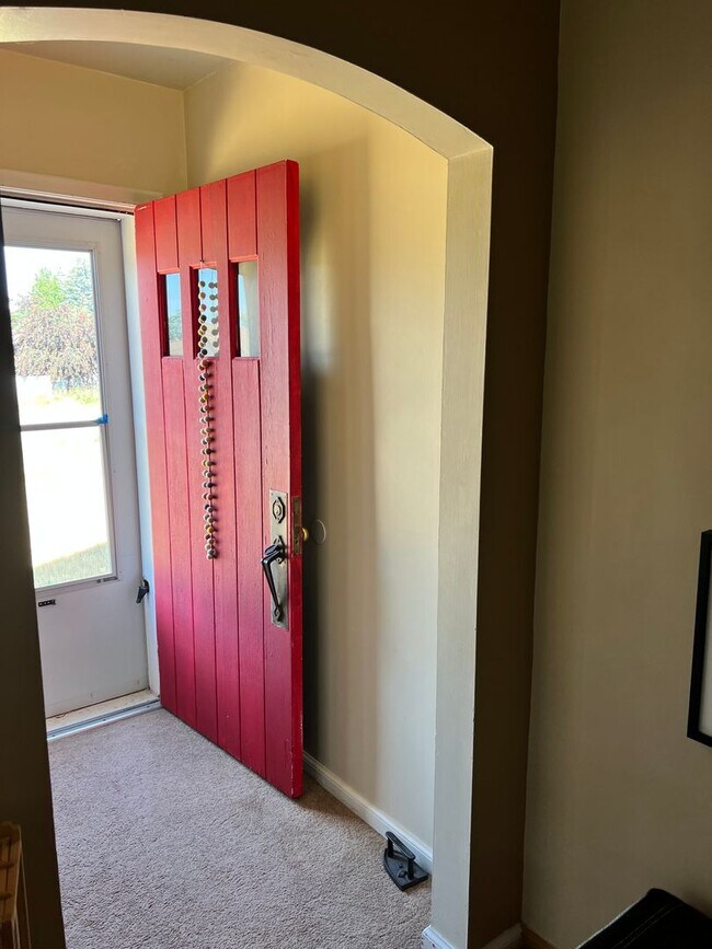 125 S 100 E St in Kamas, UT - Building Photo - Building Photo
