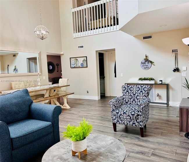 property at 1533 Garden Rd