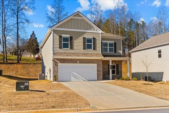 454 Treadstone Dr in Dalton, GA - Building Photo - Building Photo