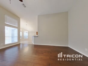 5337 Warm Springs Trail in Fort Worth, TX - Building Photo - Building Photo