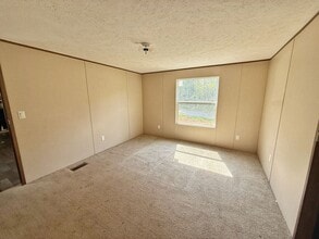 2682 Wynn Rd in Marianna, FL - Building Photo - Building Photo
