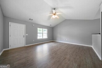 761 Twin Oaks Ln in Dallas, GA - Building Photo - Building Photo