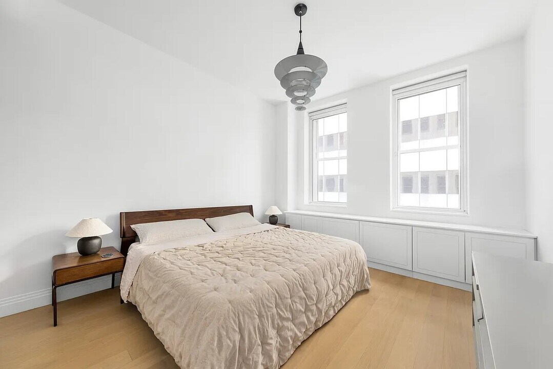 1 Wall St in New York, NY - Building Photo