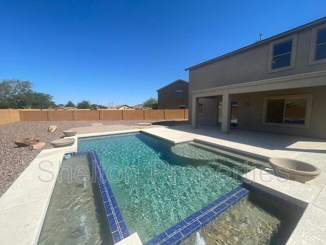property at 20384 N 261st Dr