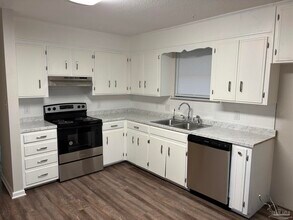408 Deborah Ln in Pensacola, FL - Building Photo - Building Photo