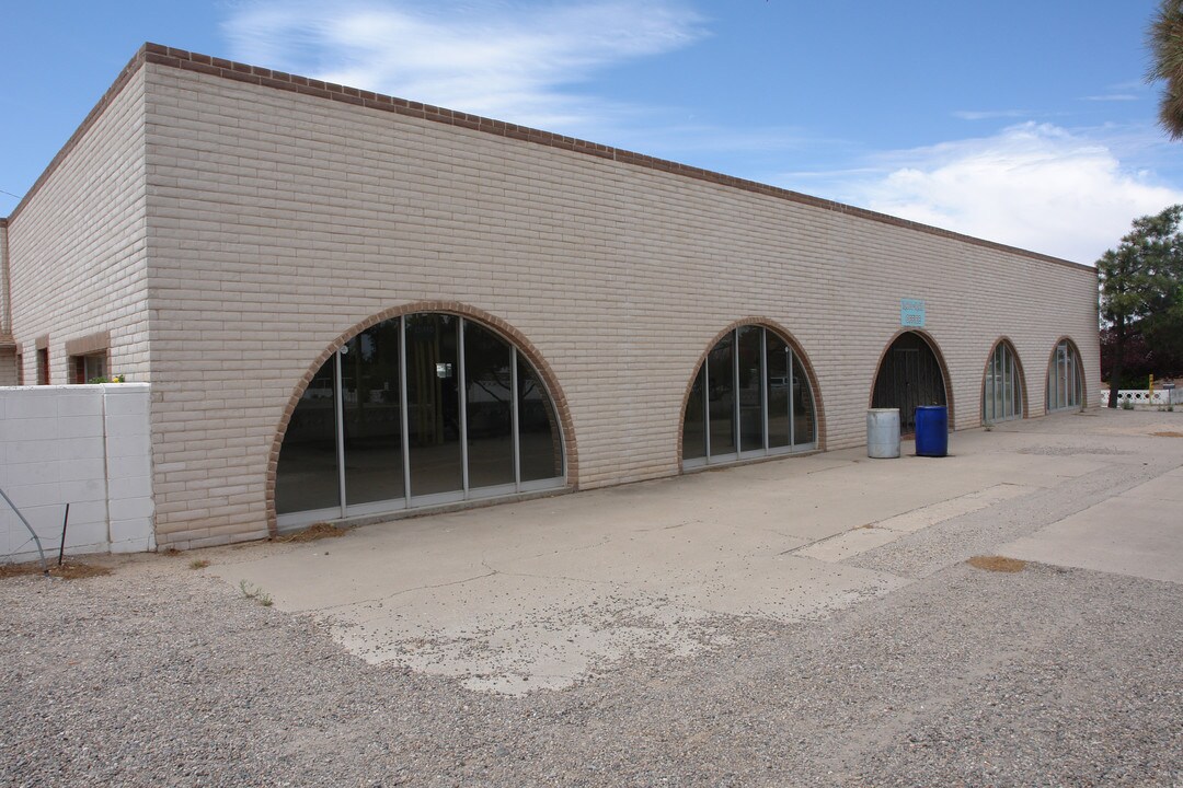 10600-10610 Central Ave SE in Albuquerque, NM - Foto de edificio