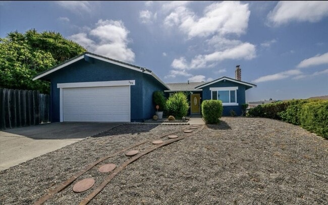200 Saint Olaf Way in Vallejo, CA - Building Photo - Building Photo