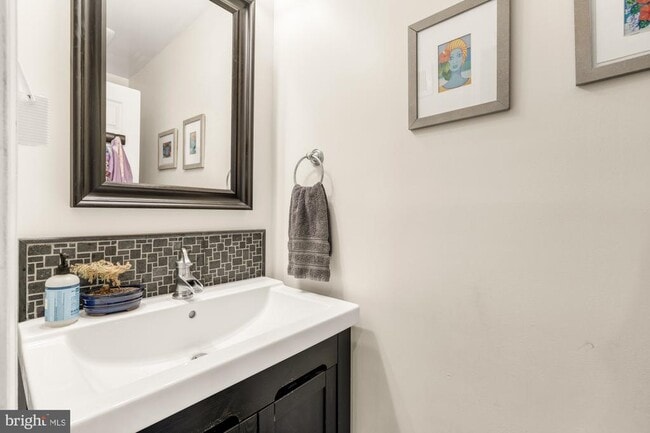 4017 16th St NW in Washington, DC - Building Photo - Building Photo