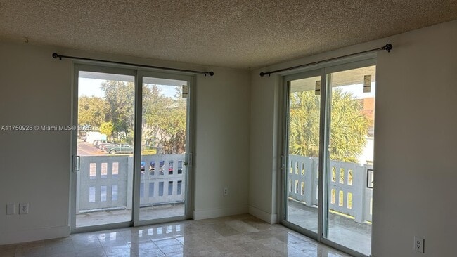 property at 919 Hillcrest Dr