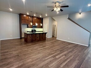 6501 Bent Wood Villas Dr in Oklahoma City, OK - Building Photo - Building Photo