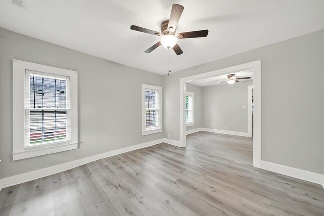 716 Lucas St in Rock Hill, SC - Foto de edificio - Building Photo