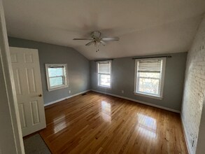 1223 I St SE in Washington, DC - Building Photo - Building Photo