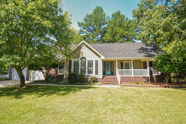 property at 867 Long Iron Dr