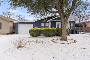 5729 Blackmore Ave in Fort Worth, TX - Building Photo