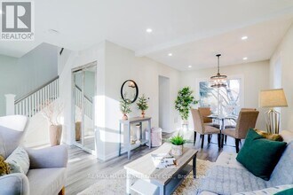 4 Freeman St in Toronto, ON - Building Photo - Building Photo