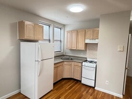 5110 Palisade Ave in West New York, NJ - Building Photo