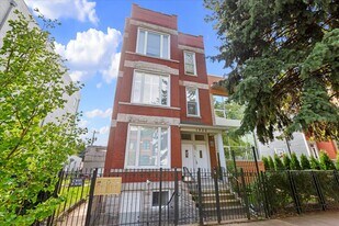 1905 W Huron St, Unit #3 in Chicago, IL - Building Photo