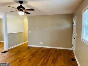 1085 Horsley Mill Rd in Carrollton, GA - Building Photo - Building Photo