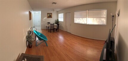 5540 Tenth Ave in Ft. Myers, FL - Building Photo - Building Photo