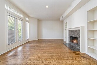 4040 Avondale Ave in Dallas, TX - Building Photo - Building Photo