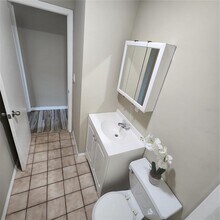 2501 Harn Blvd-Unit -H27 in Clearwater, FL - Building Photo - Building Photo