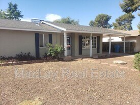 2109 W Danbury Dr in Phoenix, AZ - Building Photo