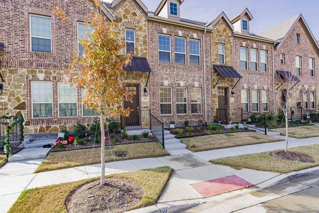 326 Shasta Dr in Lewisville, TX - Building Photo - Building Photo