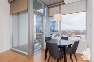 1345 S Wabash Ave, Unit 601 in Chicago, IL - Building Photo - Building Photo