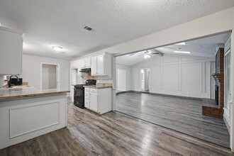 3924 Double Tree Trail in Irving, TX - Building Photo - Building Photo