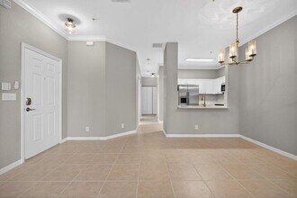 160 Village Blvd in Tequesta, FL - Building Photo - Building Photo