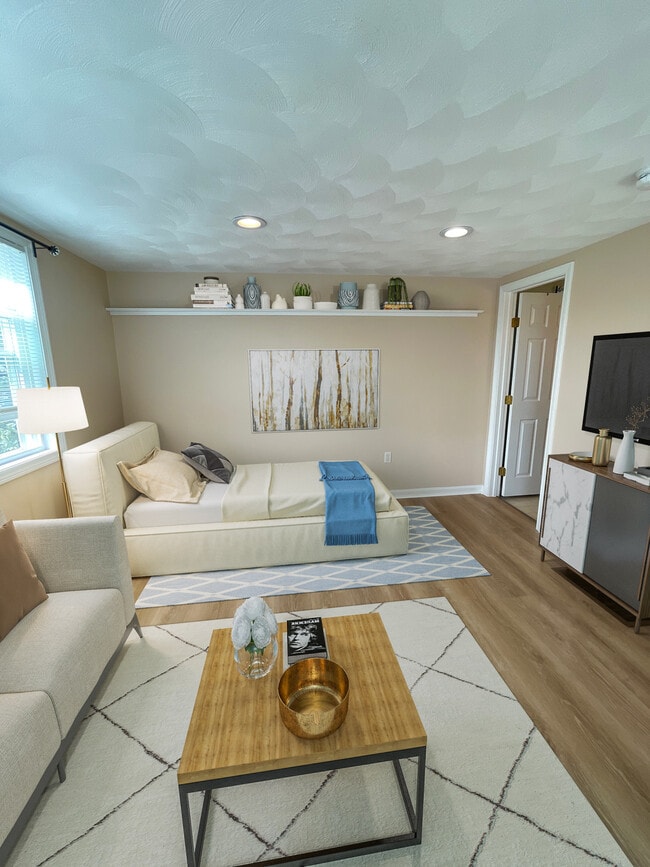42 Preston Rd, Unit 1