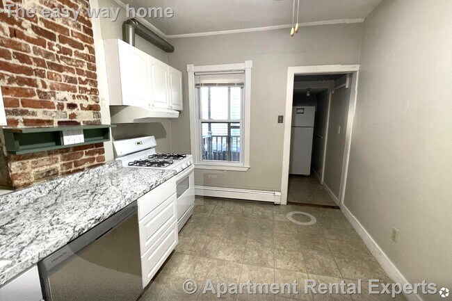 210 River St in Cambridge, MA - Foto de edificio - Building Photo