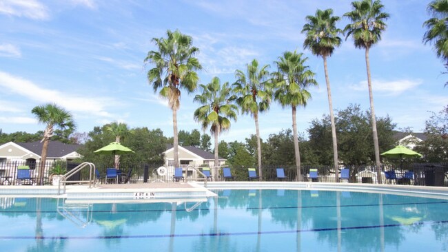 Sunset Lakes in Lakeland, FL - Building Photo - Building Photo