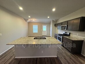 3707 S 151st E Ave in Tulsa, OK - Building Photo - Building Photo
