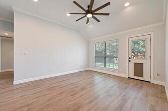 2906 Six Gun Trail in Austin, TX - Building Photo - Building Photo