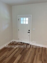 2635 NE 37th Place Rd in Ocala, FL - Foto de edificio - Building Photo