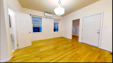 372 Bay Ridge Ave, Unit #1 in Brooklyn, NY - Building Photo - Building Photo